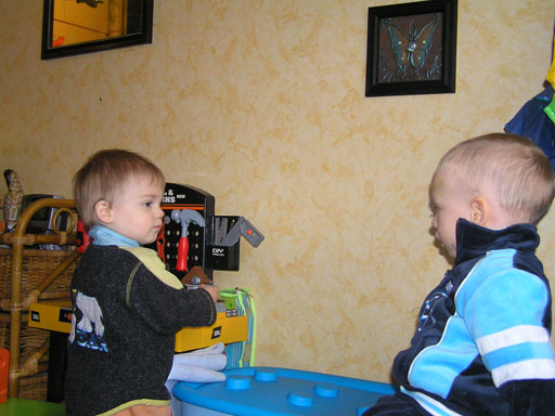 levi+levi_2010_05_18_3.jpg