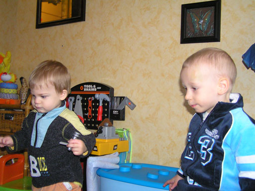 levi+levi_2010_05_18_1.jpg