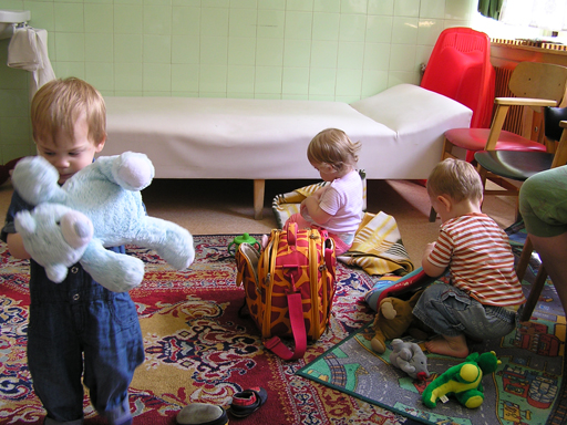 levi+lili+beno_2010_06_28_1.jpg