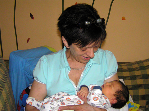 iza+nagymama_2011_06_26.jpg iza+nagymama_2011_06_26.jpg