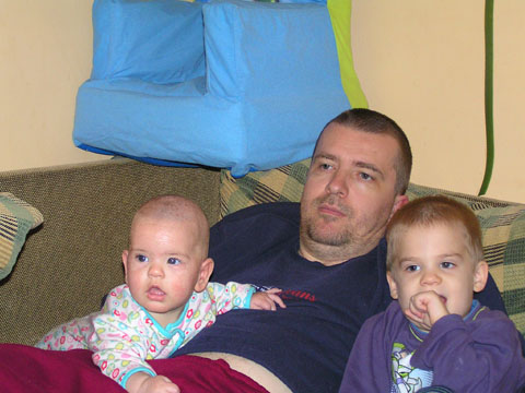 levi+iza+apa_2011_11_03.jpg levi+iza+apa_2011_11_03.jpg