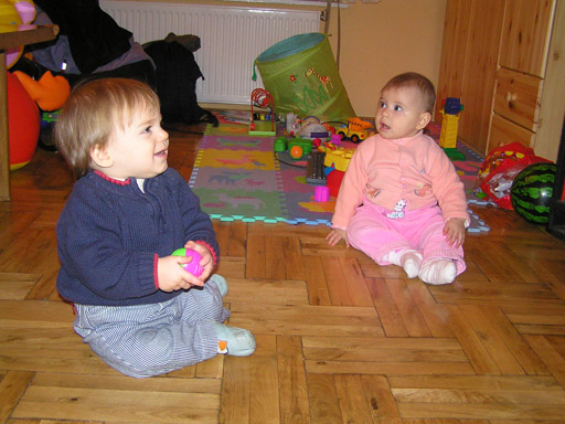 levi+niki_12_17_2.jpg levi+niki_12_17_2.jpg